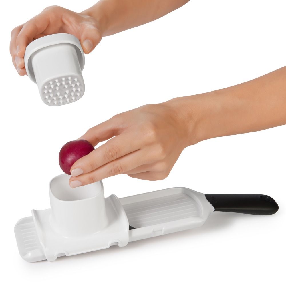 Brix Design A/S  OXO Mini Mandoline Slicer