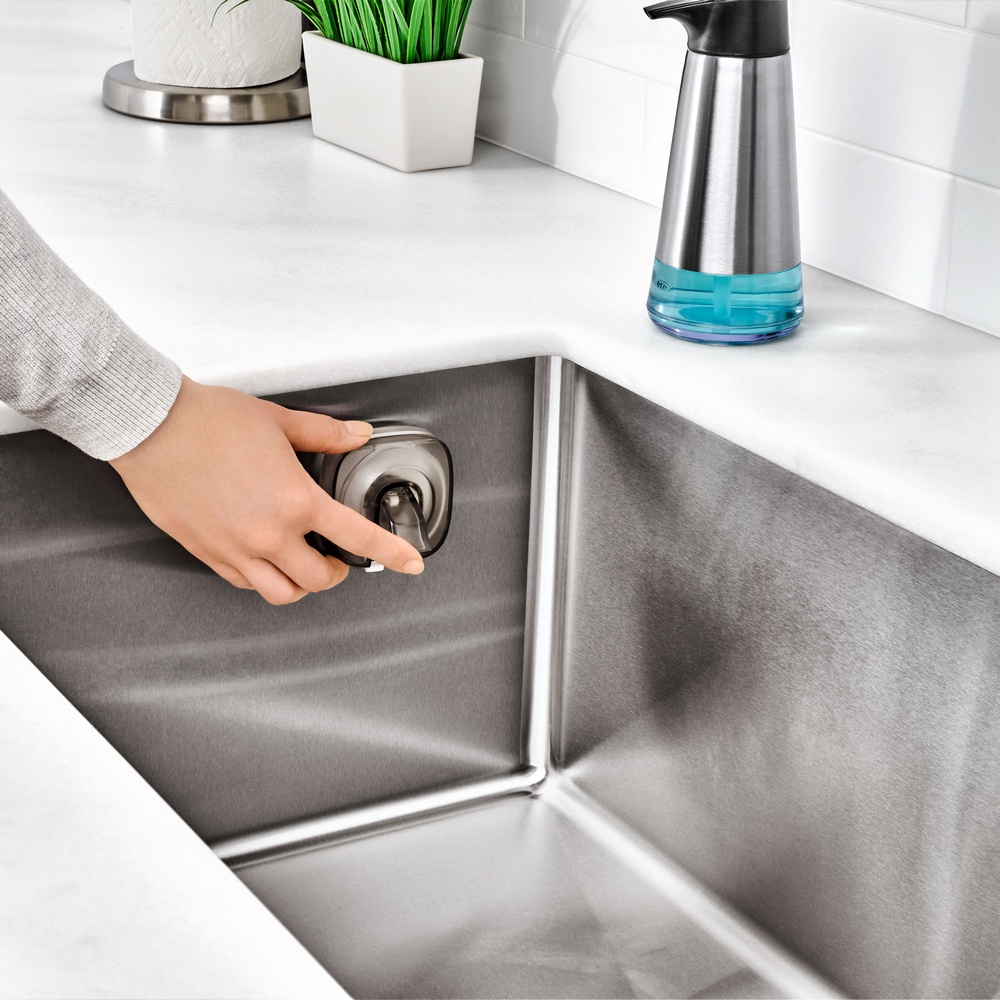 Brix Design A/S  OXO Suction Sink Caddy